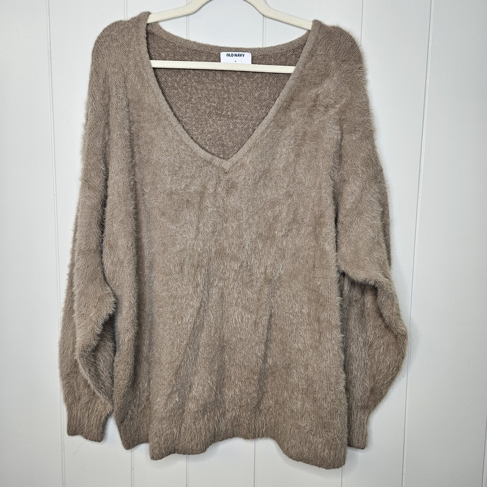 Old Navy Sweater Fuzzy Soft Oversized Size Medium